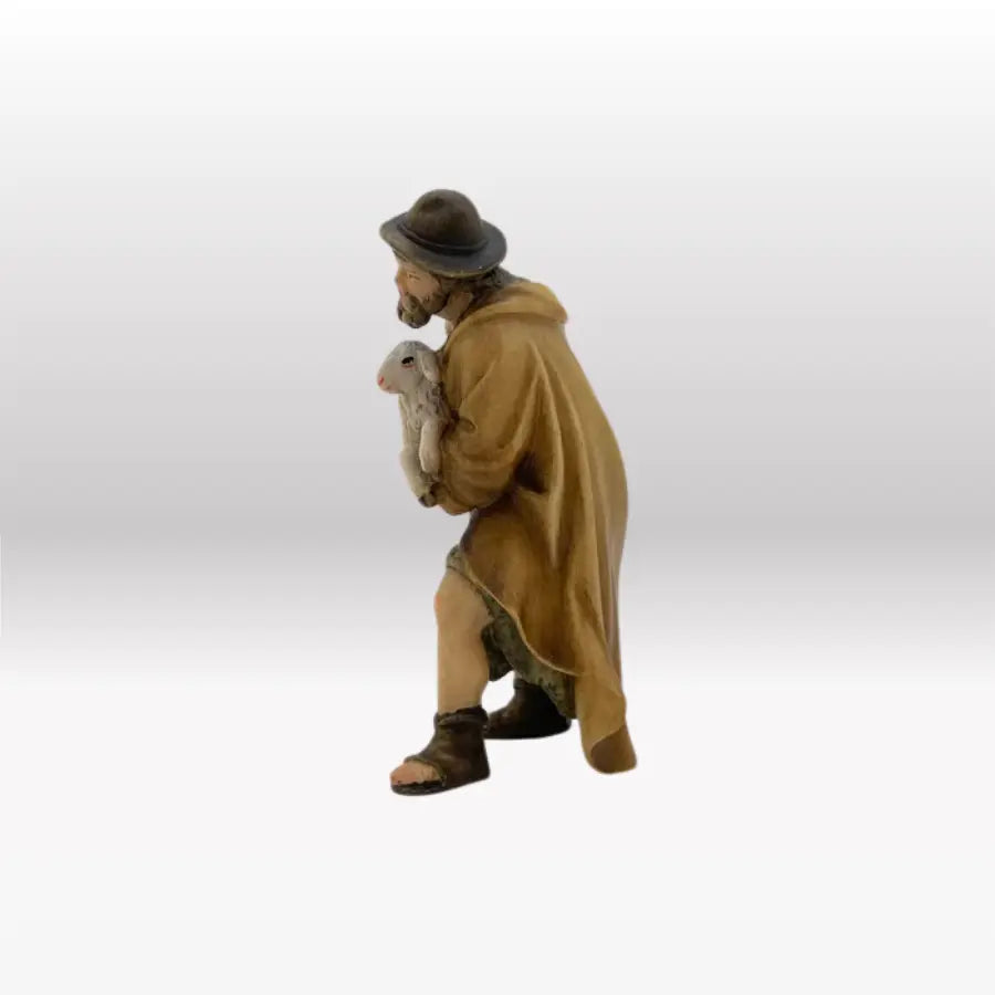 Hirte stehend mit Schaf von Heimatkrippe-2