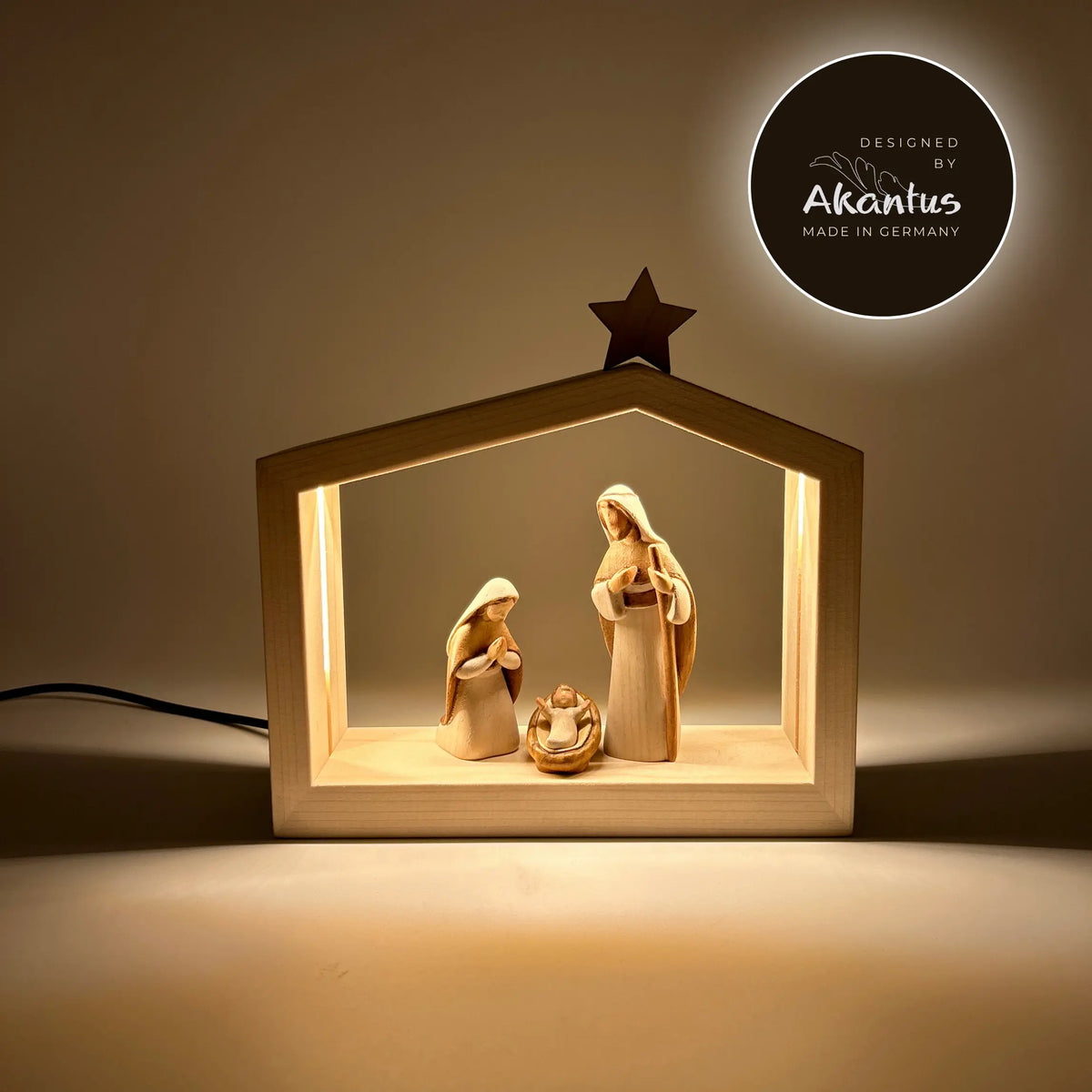 Holy Family set of 3 with family house „Akantus Design“ natural - Akantus nativity colored